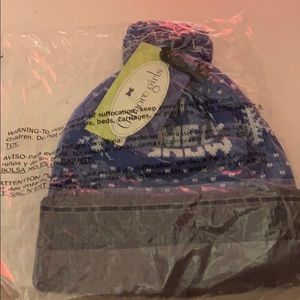 Gilmore Girls “I Smell Snow” beanie